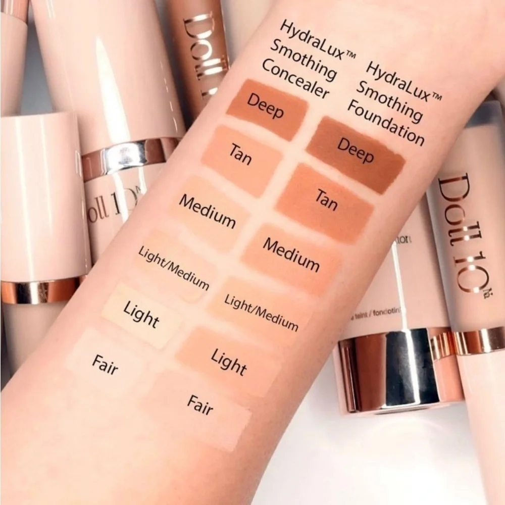 NWT-Doll 10 HydraLux Smoothing Foundation- Medium 2 Bottles
